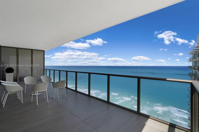 5 of 44 - 9705 Collins Ave 2604n, Bal Harbour, FL