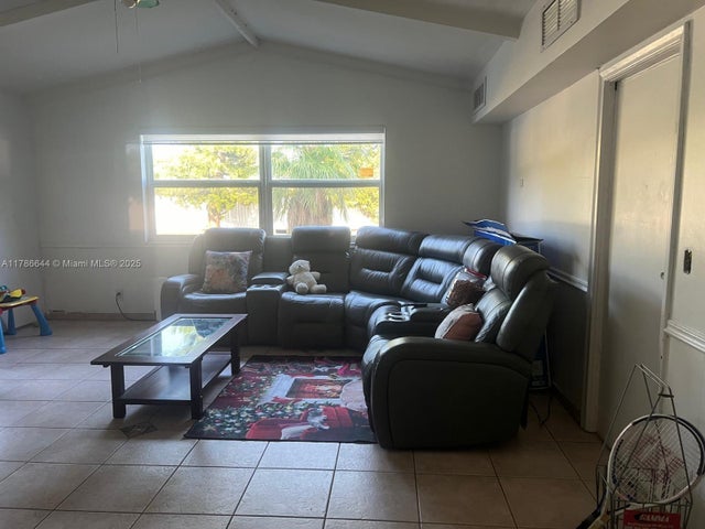 5 of 67 - 5001 Madison St, Hollywood, FL