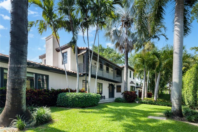 1 of 52 - 100 E Dilido Dr, Miami Beach, FL