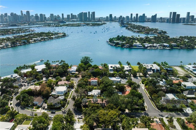 2 of 52 - 100 E Dilido Dr, Miami Beach, FL