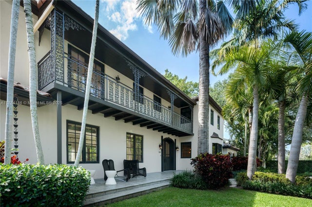 5 of 52 - 100 E Dilido Dr, Miami Beach, FL