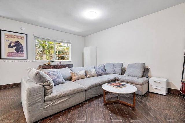 4 of 16 - 359 Meridian Ave A105, Miami Beach, FL