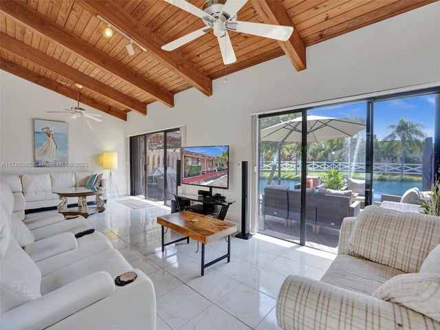 5 of 43 - 2667 S Parkview Dr, Hallandale Beach, FL