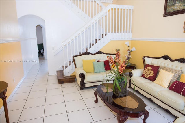 4 of 30 - 1735 Nw 77th Ave, Pembroke Pines, FL