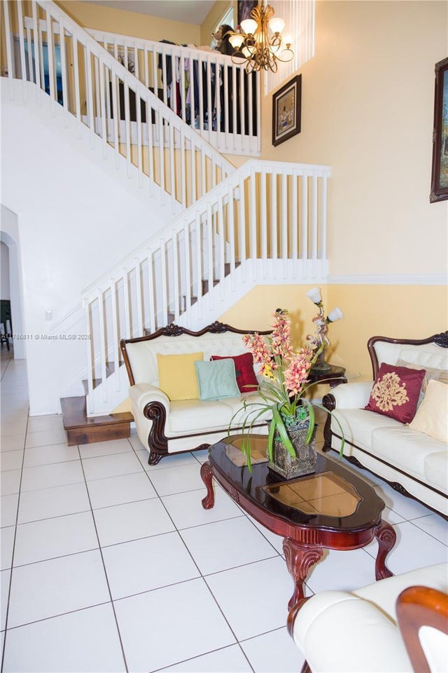 5 of 30 - 1735 Nw 77th Ave, Pembroke Pines, FL
