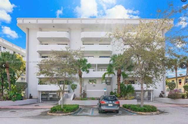 1 of 35 - 130 S Shore Dr 2f, Miami Beach, FL