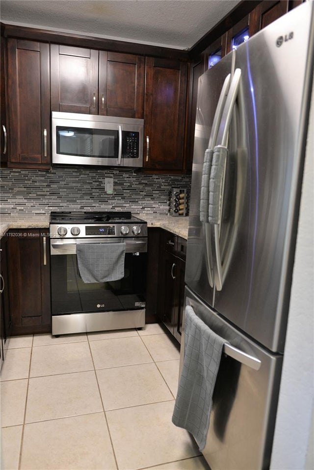 2 of 17 - 10900 Sw 104th St 314, Miami, FL