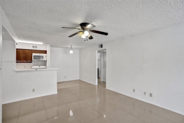 4 of 20 - 2946 S University Dr 7108, Davie, FL