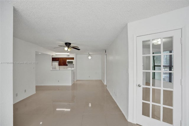 5 of 20 - 2946 S University Dr 7108, Davie, FL