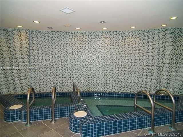 2 of 20 - 244 Biscayne Blvd 3004, Miami, FL