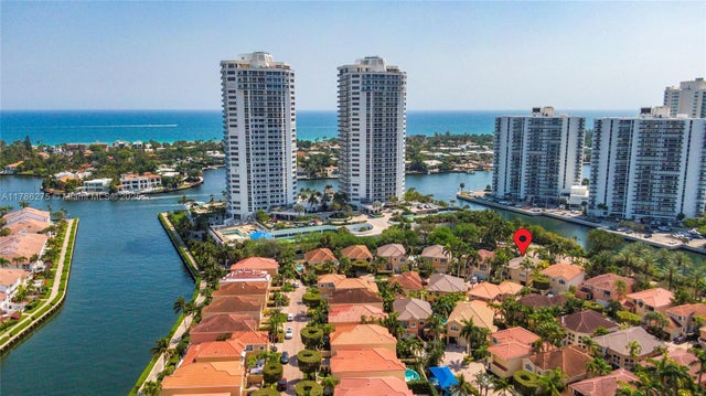 2 of 26 - 3780 Ne 207th Ter, Aventura, FL