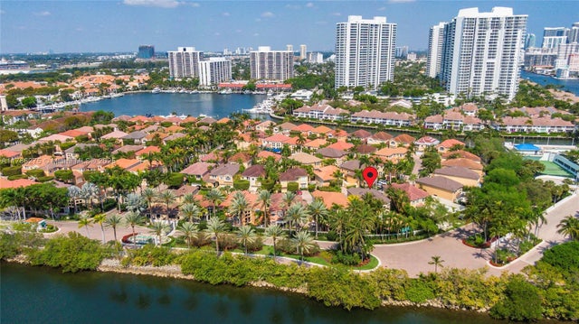 4 of 26 - 3780 Ne 207th Ter, Aventura, FL