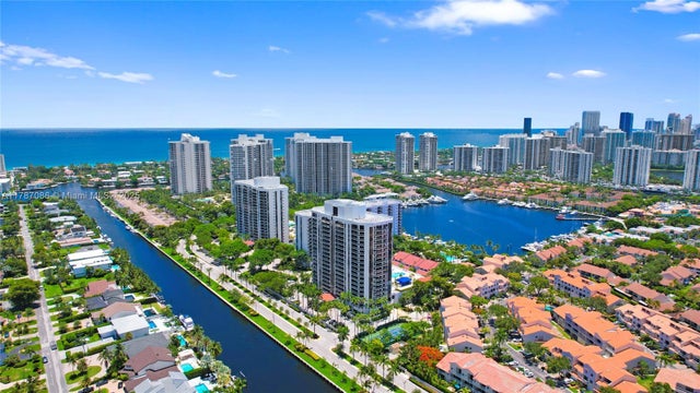 3600 Yacht Club Dr 2001, Aventura