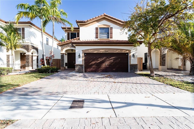 1 of 33 - 10013 Nw 89th Ter, Doral, FL