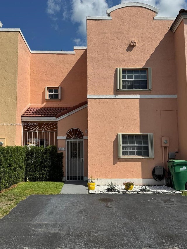 3 of 22 - 12355 Nw 7th Ln, Miami, FL