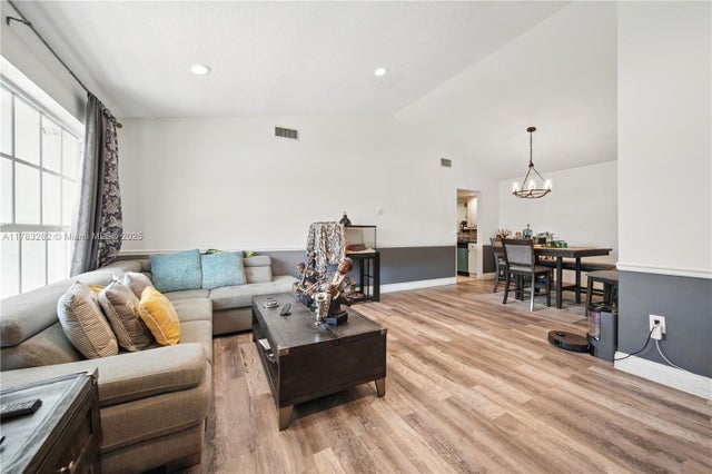 2 of 27 - 11641 Nw 42nd St, Sunrise, FL