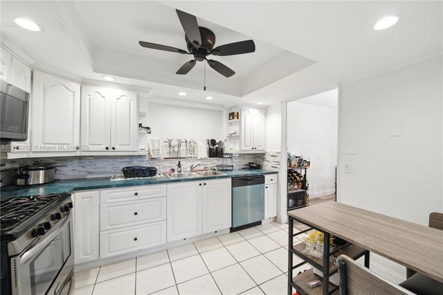 5 of 27 - 11641 Nw 42nd St, Sunrise, FL