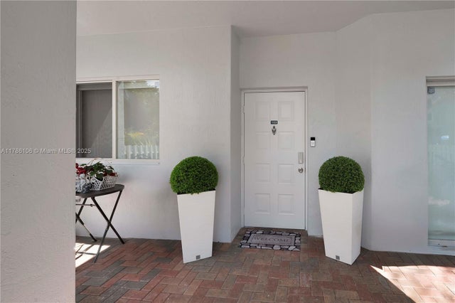 2 of 36 - 10700 Nw 66th St 103, Doral, FL
