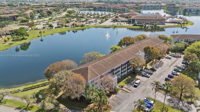 1251 Sw 134th Way 106a, Pembroke Pines