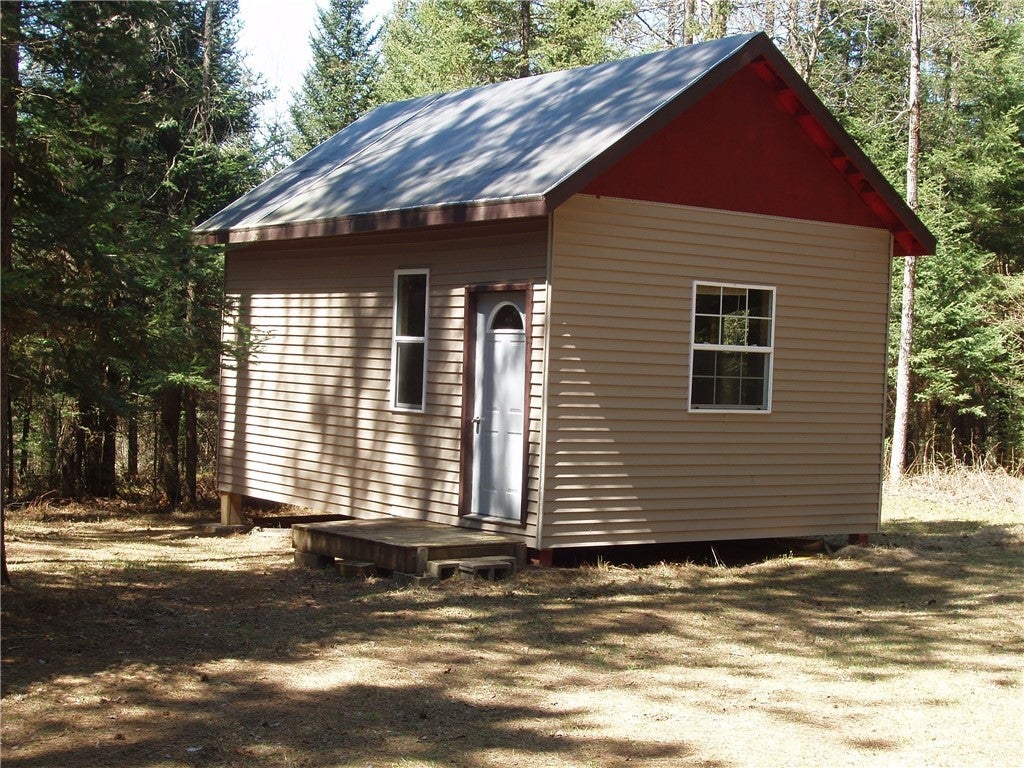 79879 Hinz Road, Glidden
