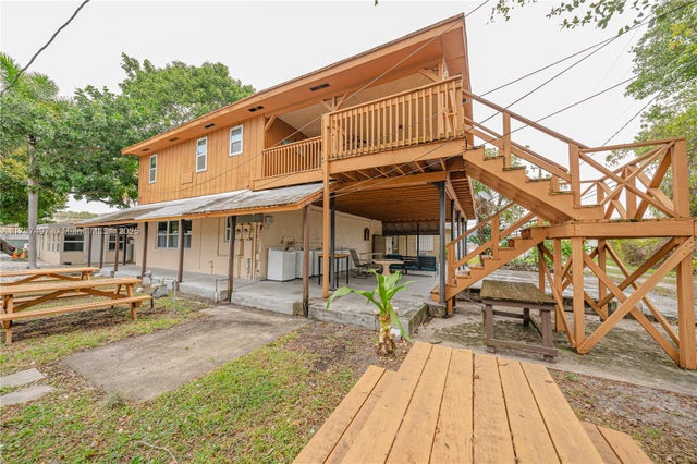 4 of 39 - 218 Sw 14th Ct, Fort Lauderdale, FL