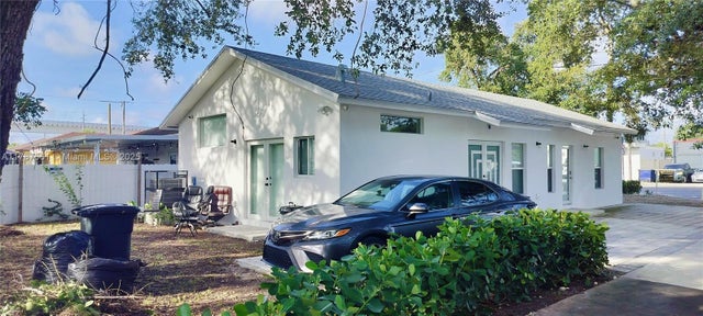 3 of 18 - 4295 Nw 32nd Ave, Miami, FL