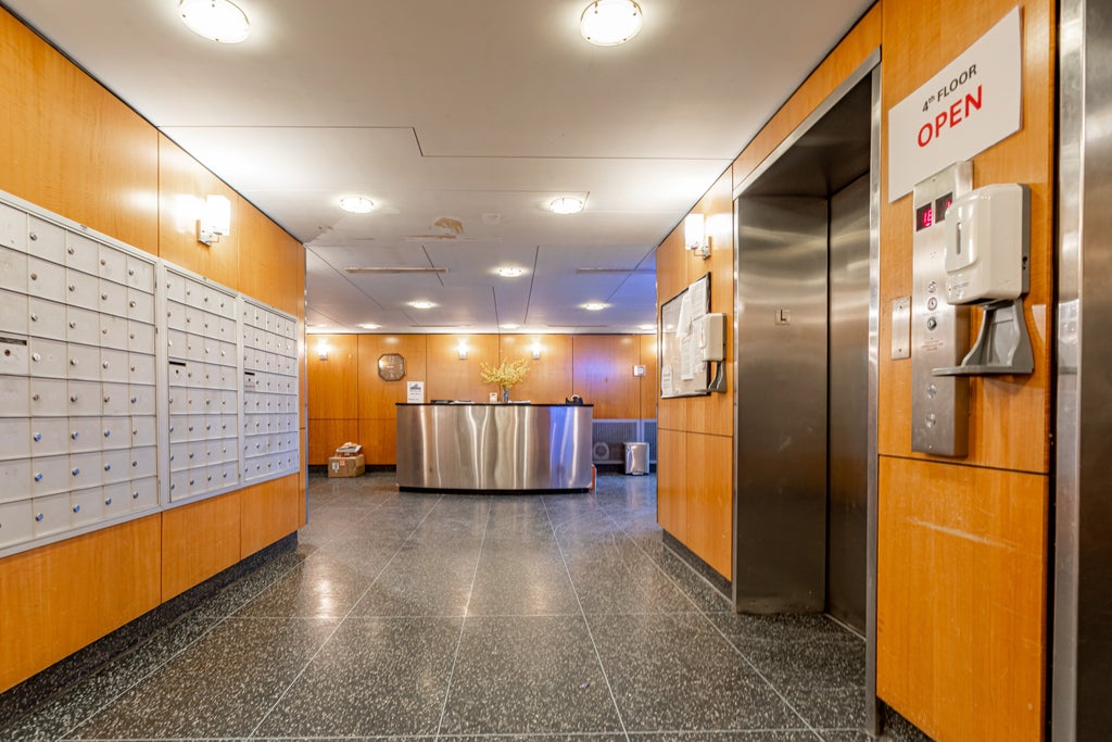 9 of 12 - 609 Columbus Avenue 4a, New York City, NY