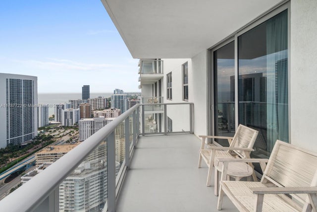 2 of 18 - 4010 S Ocean Dr R2501, Hollywood, FL