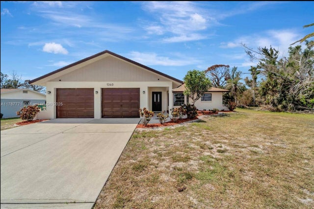 1 of 27 - 1340 Manor, Other City - In The State Of Florida, FL