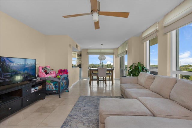 3 of 20 - 610 W Las Olas Blvd 513n, Fort Lauderdale, FL
