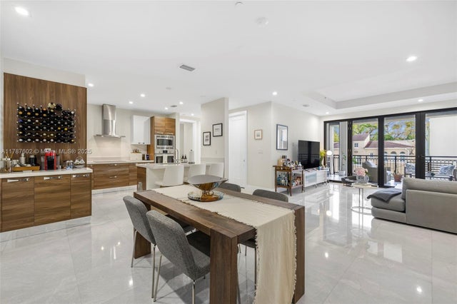 1 of 61 - 718 Valencia Ave 206, Coral Gables, FL