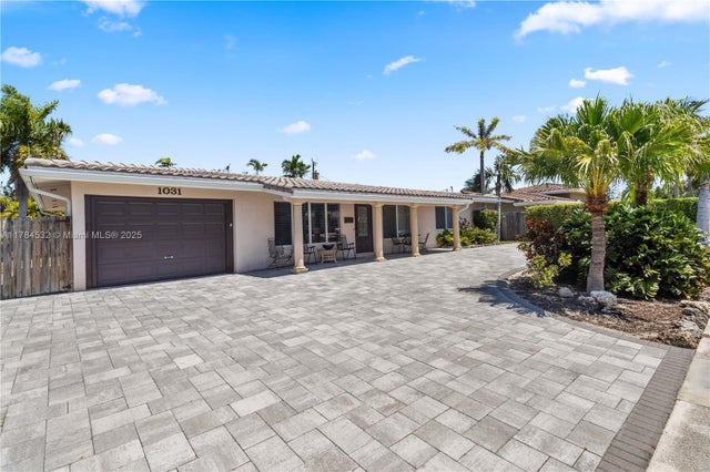 1 of 16 - 1031 Se 14th Dr, Deerfield Beach, FL