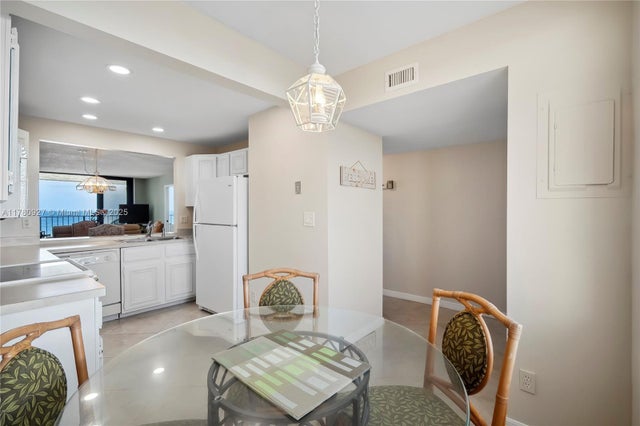 5 of 43 - 10000 S Ocean Dr 703, Jensen Beach, FL