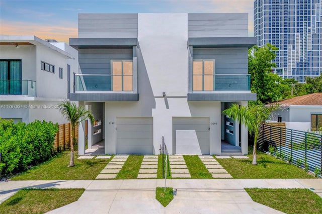 2 of 36 - 3140/3142 Carter St, Miami, FL