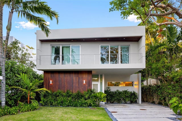 4 of 96 - 4039 Ventura Ave, Miami, FL