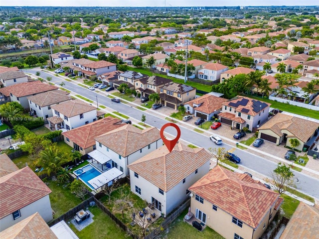 3 of 33 - 4136 Ne 21st Ct, Homestead, FL