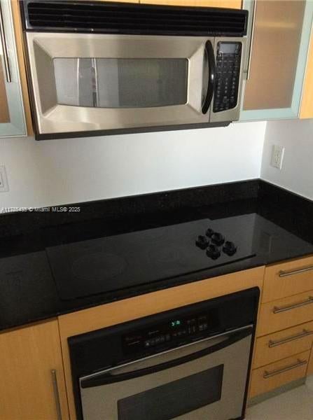5 of 22 - 325 S Biscayne Blvd 2122, Miami, FL