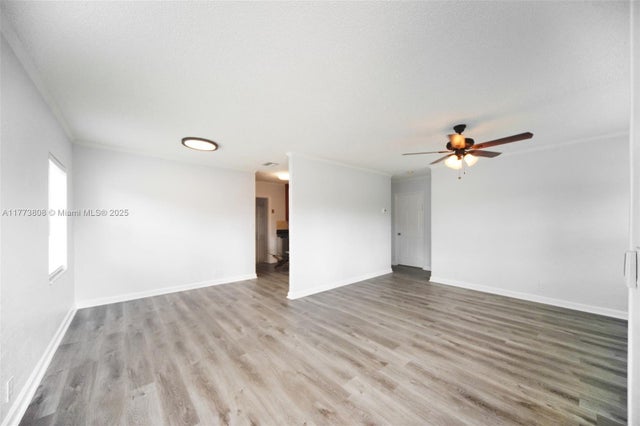 2 of 27 - 621 Hudson Rd, West Palm Beach, FL