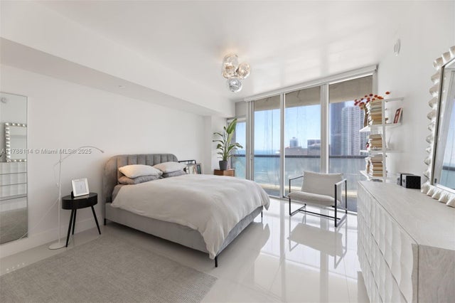 2 of 12 - 495 Brickell Ave 3509, Miami, FL