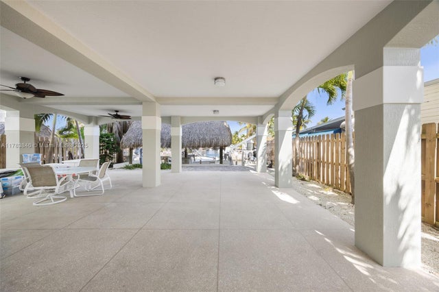 3 of 35 - 1515 Aqueduct Ln, Key Largo, FL