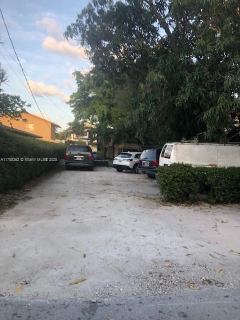 3 of 12 - 2231 Sw 57th Ct, Miami, FL
