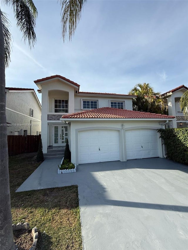 1 of 45 - 13911 Sw 100th Ln, Miami, FL