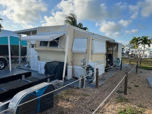 2 of 33 - 65821 Overseas Highway, Lot 375, Long Key, FL