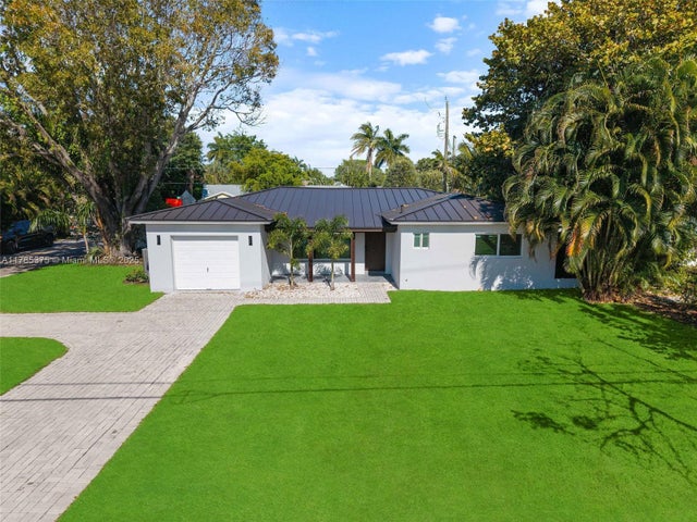 2 of 28 - 1917 N Swinton Ave, Delray Beach, FL