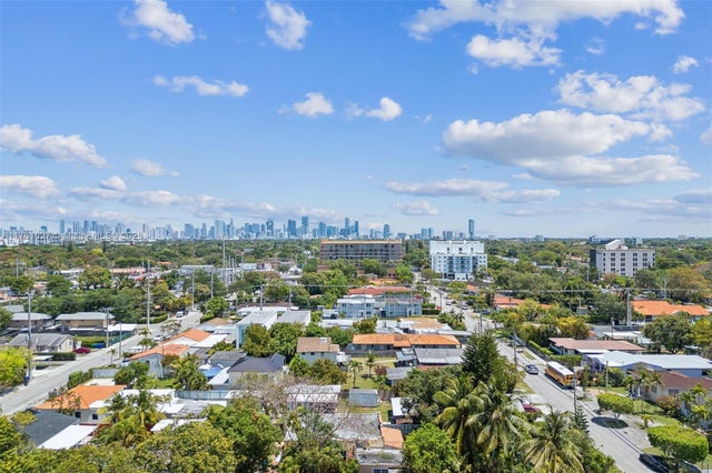 5 of 8 - 2953 Sw 17th St, Miami, FL