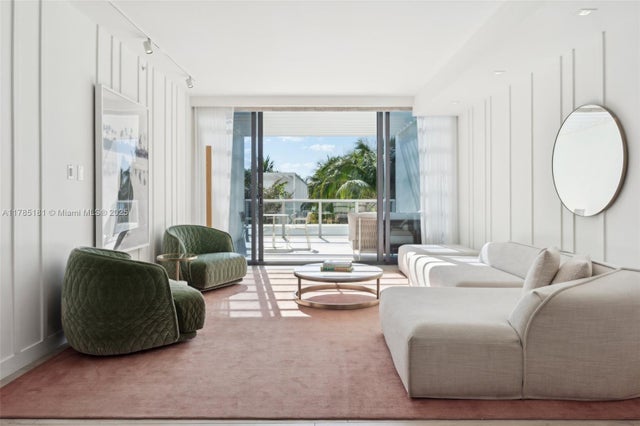 1 of 34 - 2201 Collins Ave 336, Miami Beach, FL