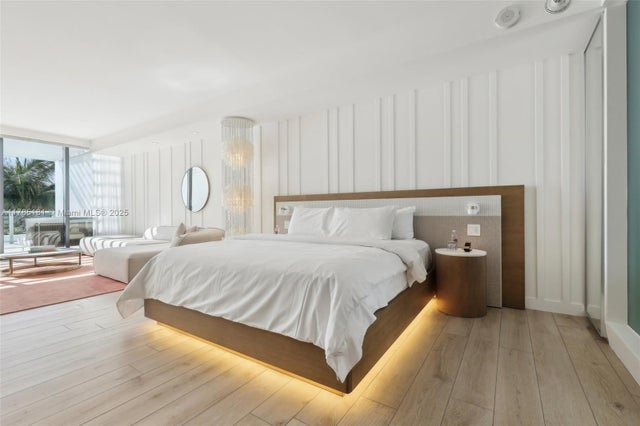 2 of 34 - 2201 Collins Ave 336, Miami Beach, FL