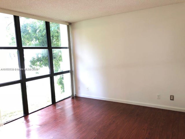 2 of 6 - 16909 N Bay Rd 211, Sunny Isles Beach, FL