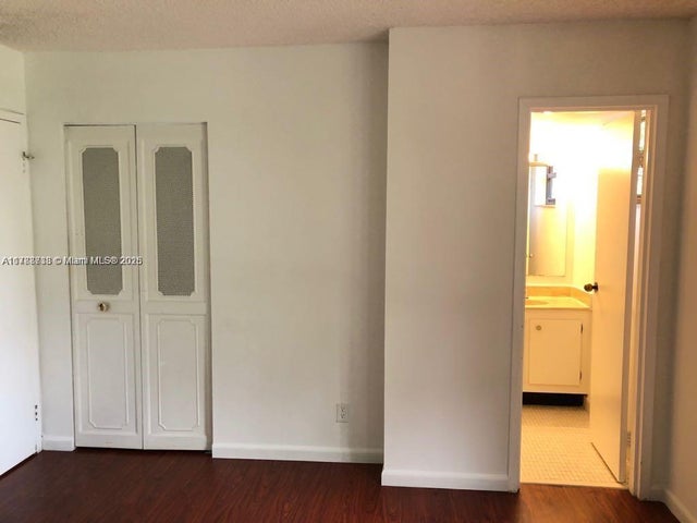 3 of 6 - 16909 N Bay Rd 211, Sunny Isles Beach, FL