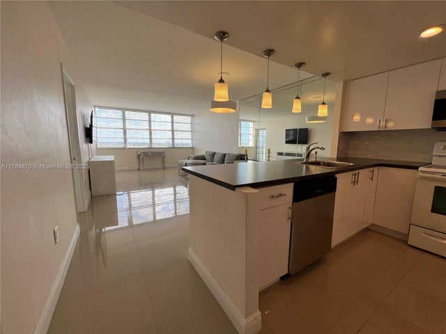 1 of 26 - 1351 Ne Miami Gardens Dr 1611e, Miami, FL